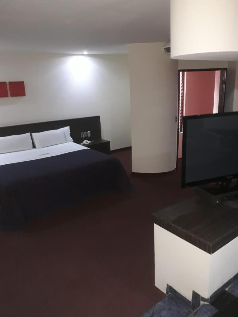 Hotel Campo Real Kota Meksiko Bagian luar foto