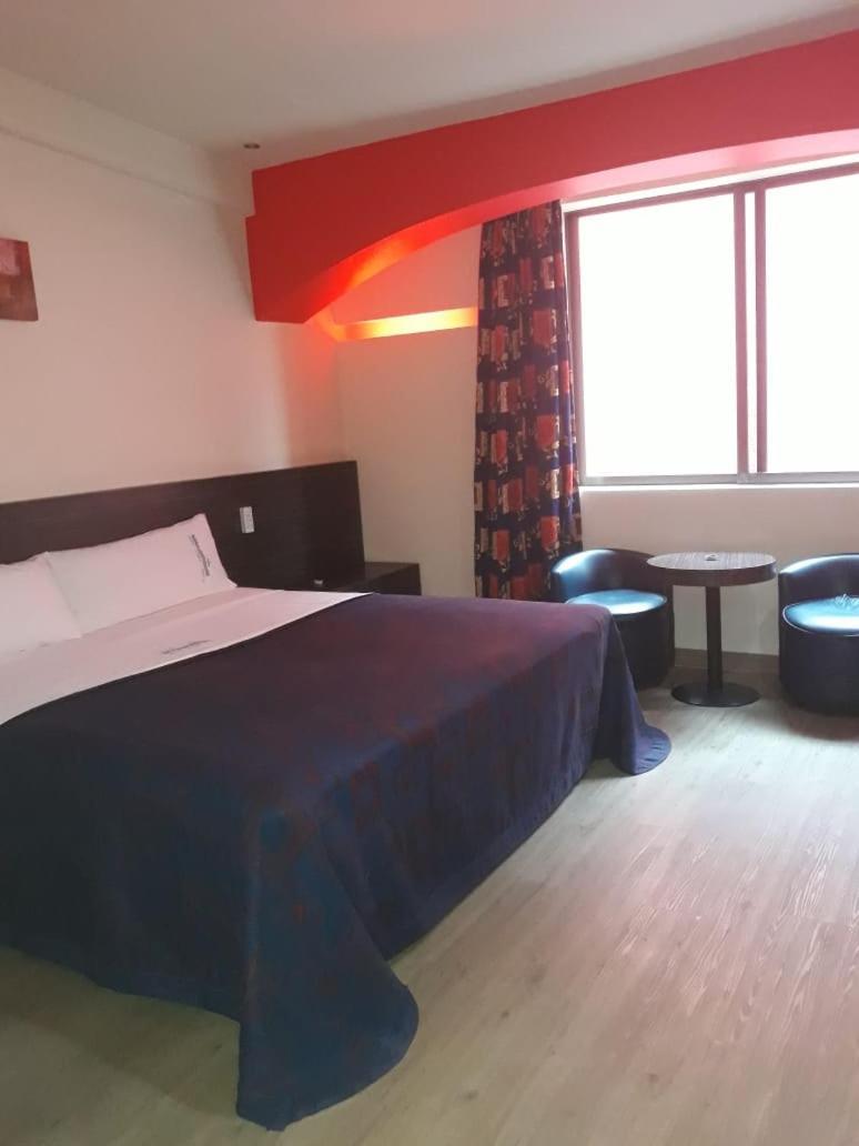Hotel Campo Real Kota Meksiko Bagian luar foto